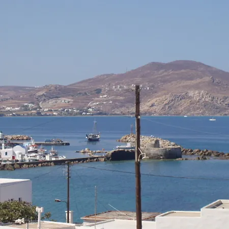 Despinas And Naousa (Paros)